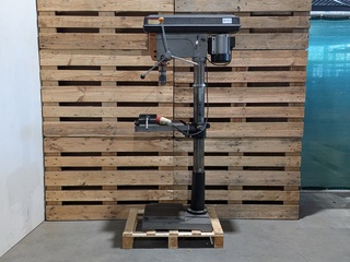 Kolomboormachine, FI, KB32