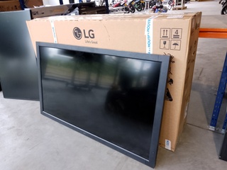 Display, NEC, V652