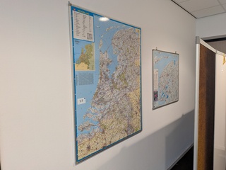 2x Kantoor landkaart