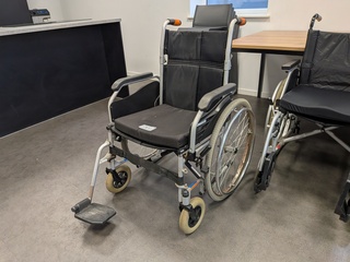 2x Inklapbare rolstoel O.a. Excel G3 Light