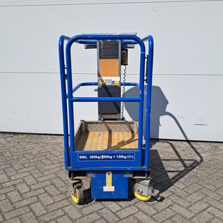 Personenlift 4,5m manueel/accu, Power Tower, Power Towers Nano, 2015