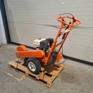 Boomstronkenhakselaar 13pk, Dosko, 337-13H, 2014