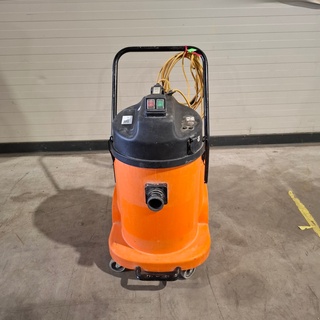 Stofzuiger fijnstof – 40L – 230V Numatic, NDD 900 A, bouwjaar 2017