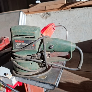 Assortiment divers gereedschap