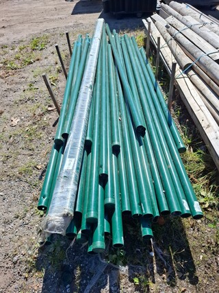 Partij metalen hekwerk buismateriaal groen