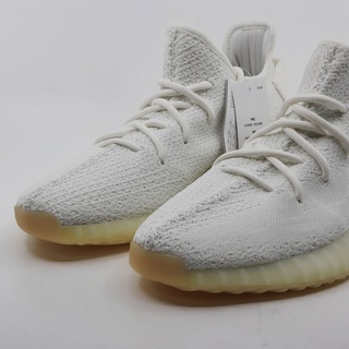 Paar herensneakers, maat 44, Adidas Yeezy, CP9366