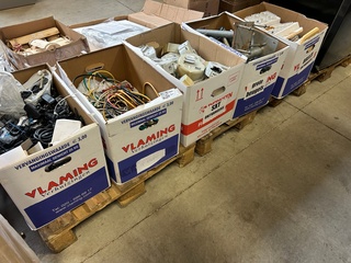 5x Doos elektronica w.o. WiFi netwerk kabels