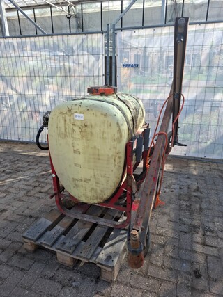 Vloeistofspuit inrichting, hefgedragen, Hardi, Glostrup BL200