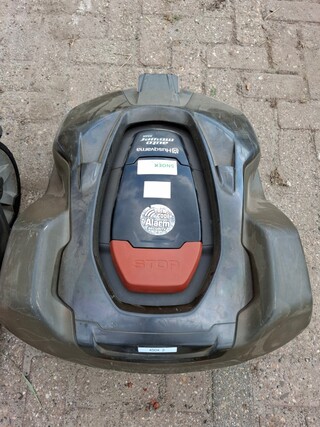 3x Robotmaaier Husqvarna, bouwjaar 2015/18