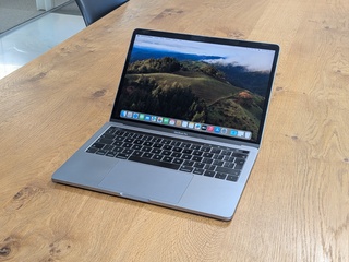 Macbook Pro 13-inch, Apple, A1989, 2018