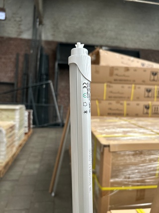 Ca. 175x Led tube 23W 3000K 1497 mm, Qbright, QB-LT-23W-3K-120-1497