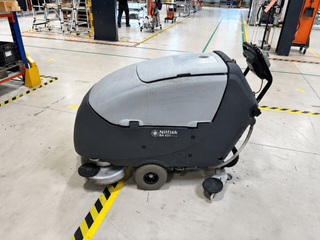 Achterloopschrobzuigmachine, vloerreiniger Nilfisk Professioneel, BA 6