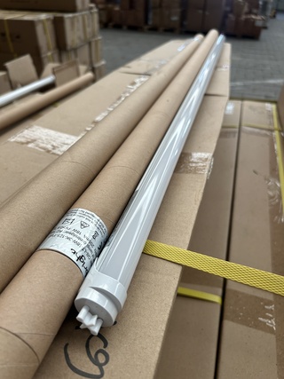 Ca. 125x Led tube 18W 3000K 1197 mm, Qbright, QB-LT-18W-3K-125-1197