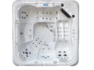 Outdoor Spa Vonato, Lunaro, sneeuwwit bad met grijze skirt