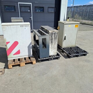 4x Diverse stroomkasten
