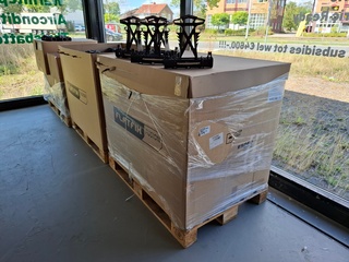3x pallet Diverse montageprofielen t.b.v. zonnepanelen FlatFix