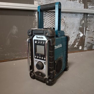 Bouwradio, Makita, DMR107, 2021