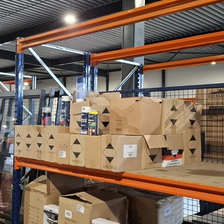 Ca. 240x Spuitbus met verf en sprays, O.a. Vincent, Tecar En Bostik