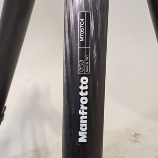 2x Statief, Manfrotto, o.a MT057C4