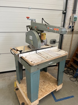 Radiaal afkortzaag, DeWalt, DW110