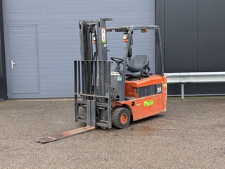 Heftruck Nissan, GM01-16LU, bouwjaar 2000