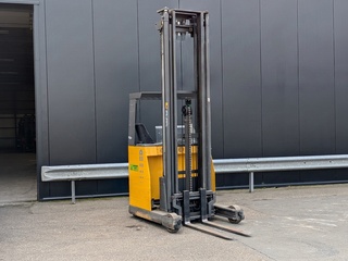 Reachtruck Atlet, UNS141DTFVRE85, bouwjaar 2001