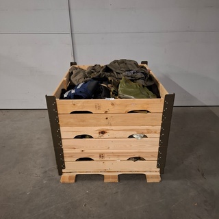 Partij camouflage kleding en uitrusting, Woodland / KPU / KL / Falke /
