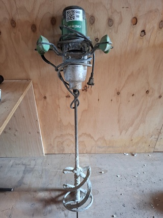 Mixer Hikoki, UM16VST2, bouwjaar 2019