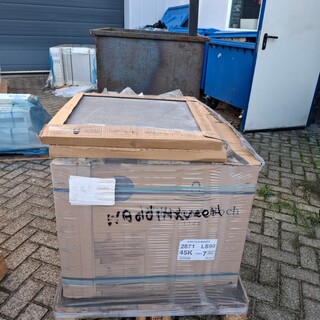 Ca. 30 pak a 4 stuks Vloertegel Villeroy en Boch, Lucca, Rock matt