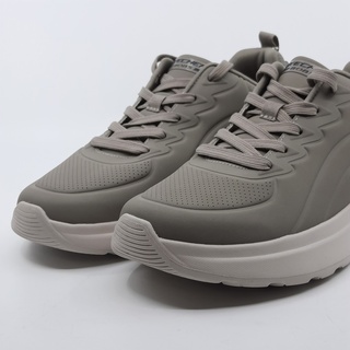 Paar schoenen, maat 43, Skechers