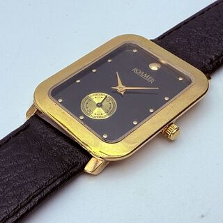 Roamer Tank-model horloge met centrale seconde