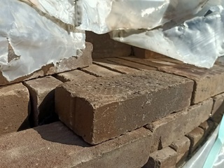 17x pallet Gevelstenen