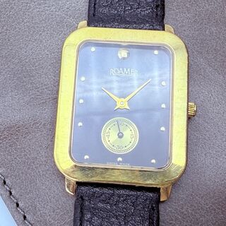 Roamer Tank-model horloge met centrale seconde