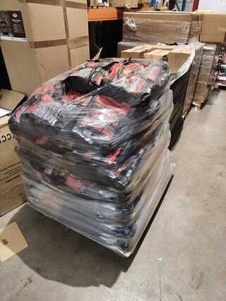 Ca. 35x Zakken van 3 kilo briketten Fancy Flames