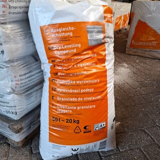 Ca. 60 za k a 20 kilo Droge egalisatiekorrel Fermacell