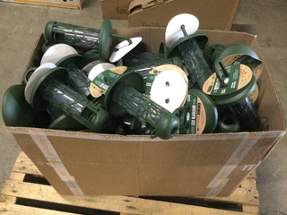 Doos met 55 stuks vogelvoercontainers Best for Birds, FB612, groen