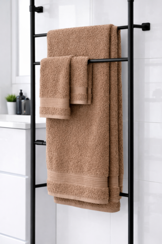 Ca. 14x Handdoeken set 3-delig, Lux-Towels, 3-delig 600gsm, bruin