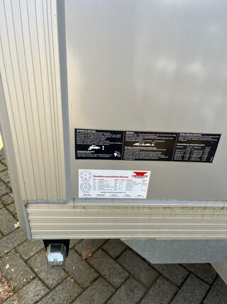 Gesloten aanhangwagen, UNSINN, PK 2030, 2023