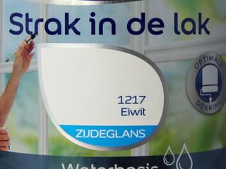 2x Zijdeglans lak 750 ml Flexa, strak in de lak, eiwit