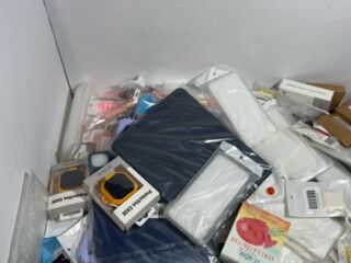 Partij telefoon en tablet hoesjes en accessoires