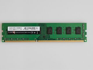 Ca. 10x DDR3 ram geheugen 4Gb 1600MHz Hynix, turbo x, pc3-12800 cl11