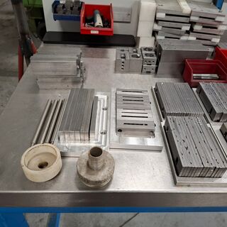 Divers toebehoren t.b.v. machine werkstukklem