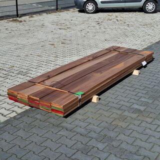 Ca. 35x Vlonder/gevel plank, Tropisch hardhout | 21×185 mm