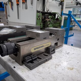 Machine werkstukklem Gressel, Gripos