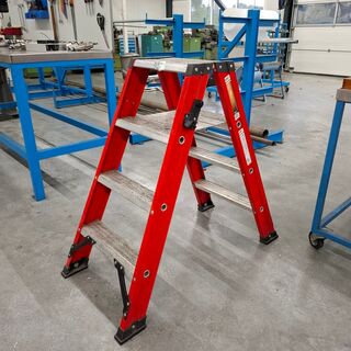 Werktrap Kelfort, 2x 3 treeds met bordes