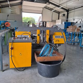 Bandzaagmachine met aanvoerbaan Beka-Mak, BMS 280, bouwjaar 2008