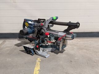 Telescoop-/afkortzaag – 230V Bosch, GCM 8 SJL, bouwjaar 2023