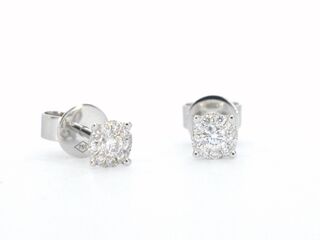 Witgouden oorknoppen met diamant