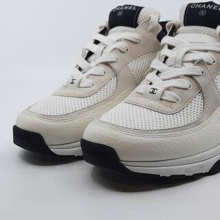 Paar schoenen, maat 43, Chanel, W G38301