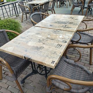 Ca. 13x Terras tafels